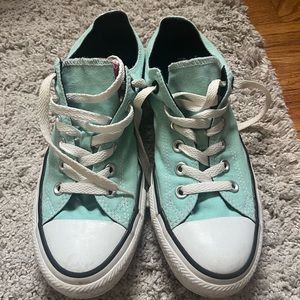🔥3 for $25 Two tongue mint green converse